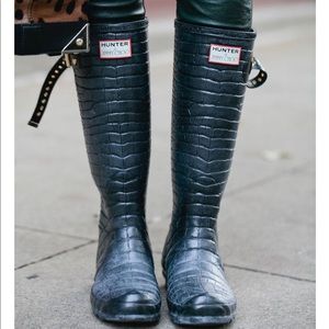 Hunter Black Croc-Embossed Rain Boots